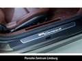 Porsche 992 911 Carrera 4 Cabrio Clubleder Sportabgas Groen - thumbnail 32