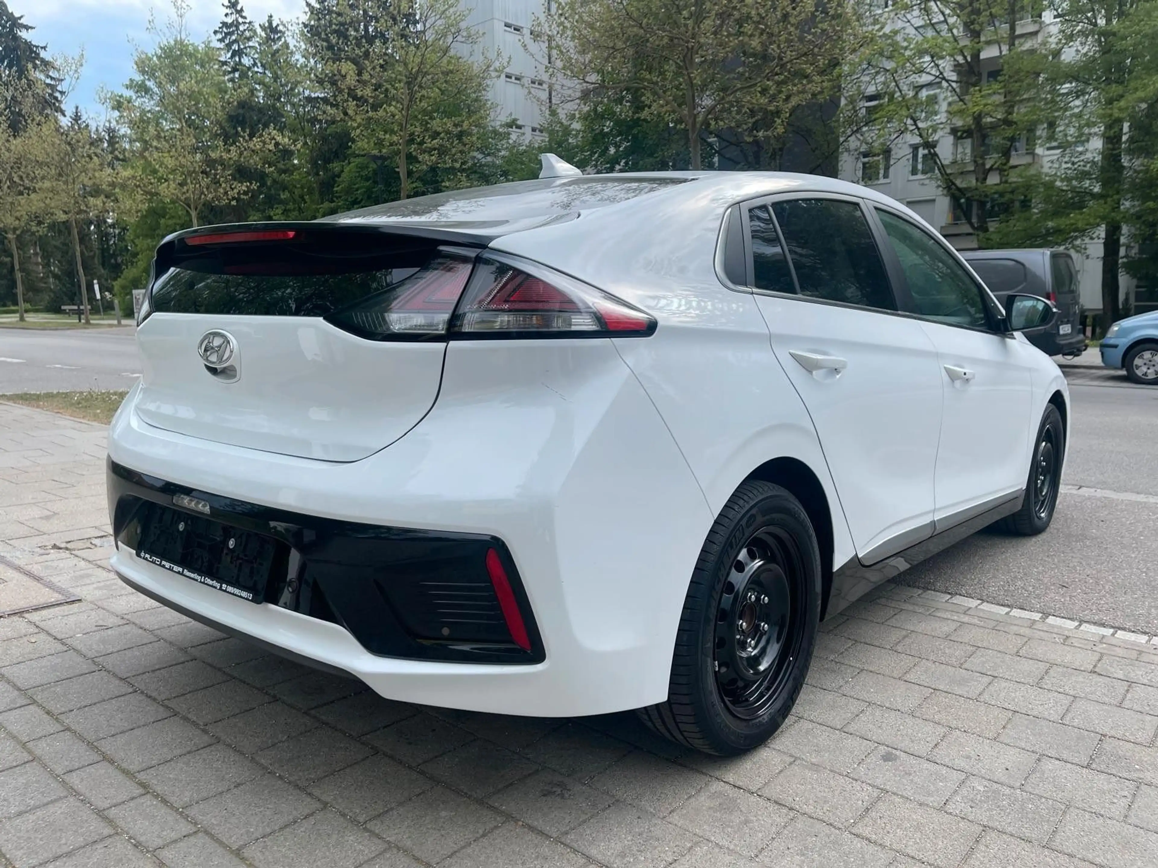 Hyundai IONIQ Ioniq Style Plug-In Hybrid *TÜV*KAMERA* — photo 4