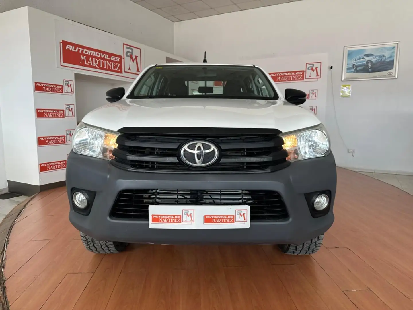 Toyota Hilux Cabina Doble GX Blanco - 2