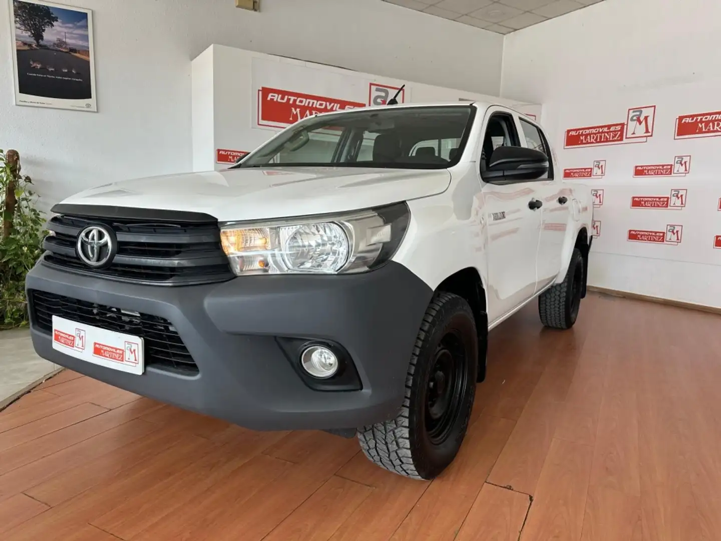 Toyota Hilux Cabina Doble GX Blanco - 1