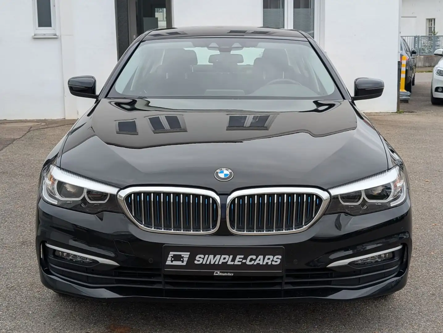 BMW 530 e Limo. *Kamera*LED*Assist*Business* Schwarz - 1