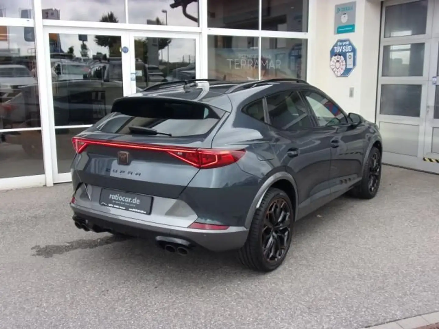 CUPRA Formentor FORMENTOR VZ 2.0 TSI 4DRIVE DSG AHZV PANORAMAD. Grau - 2