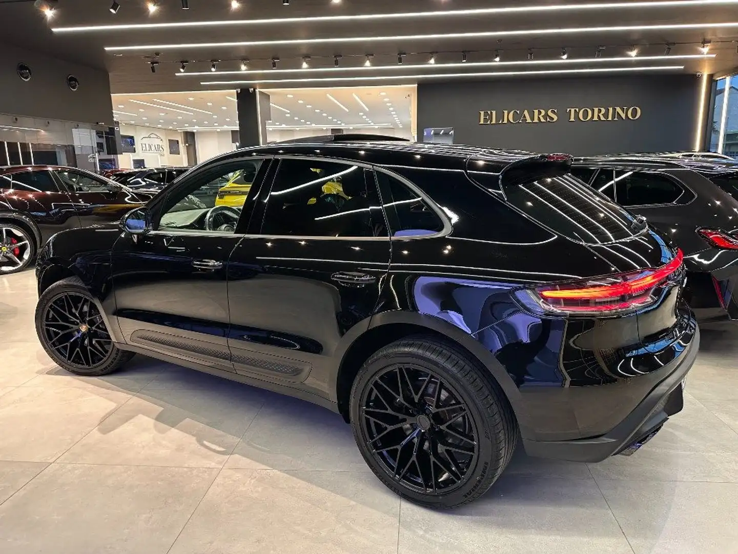 Porsche Macan 2.0 / TETTO PANORAMICO / TELECAMERA Nero - 1