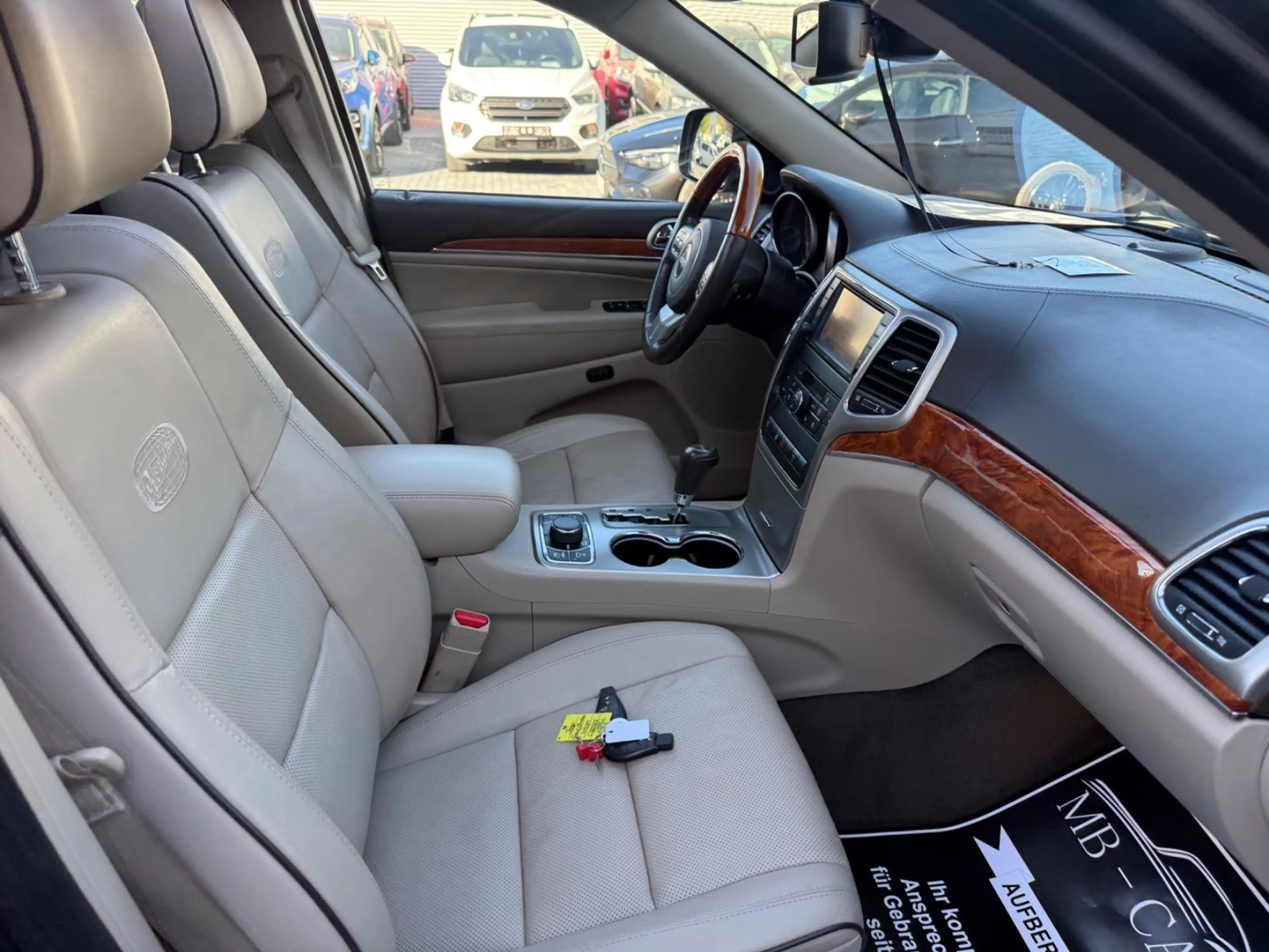 Jeep Grand Cherokee 3.0 CRD Overland*AHK*KAM*NAVI — photo 10