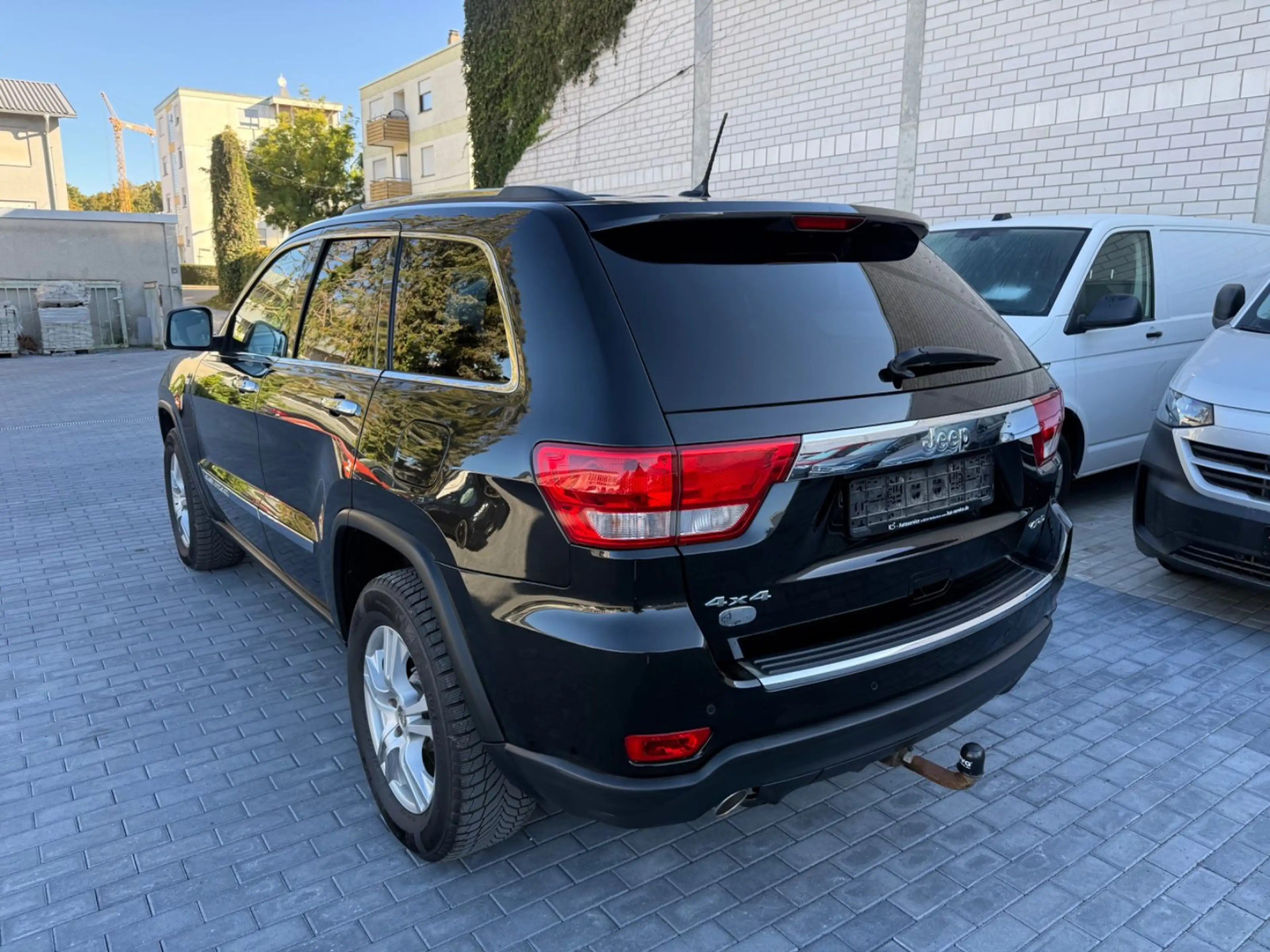 Jeep Grand Cherokee 3.0 CRD Overland*AHK*KAM*NAVI — photo 5