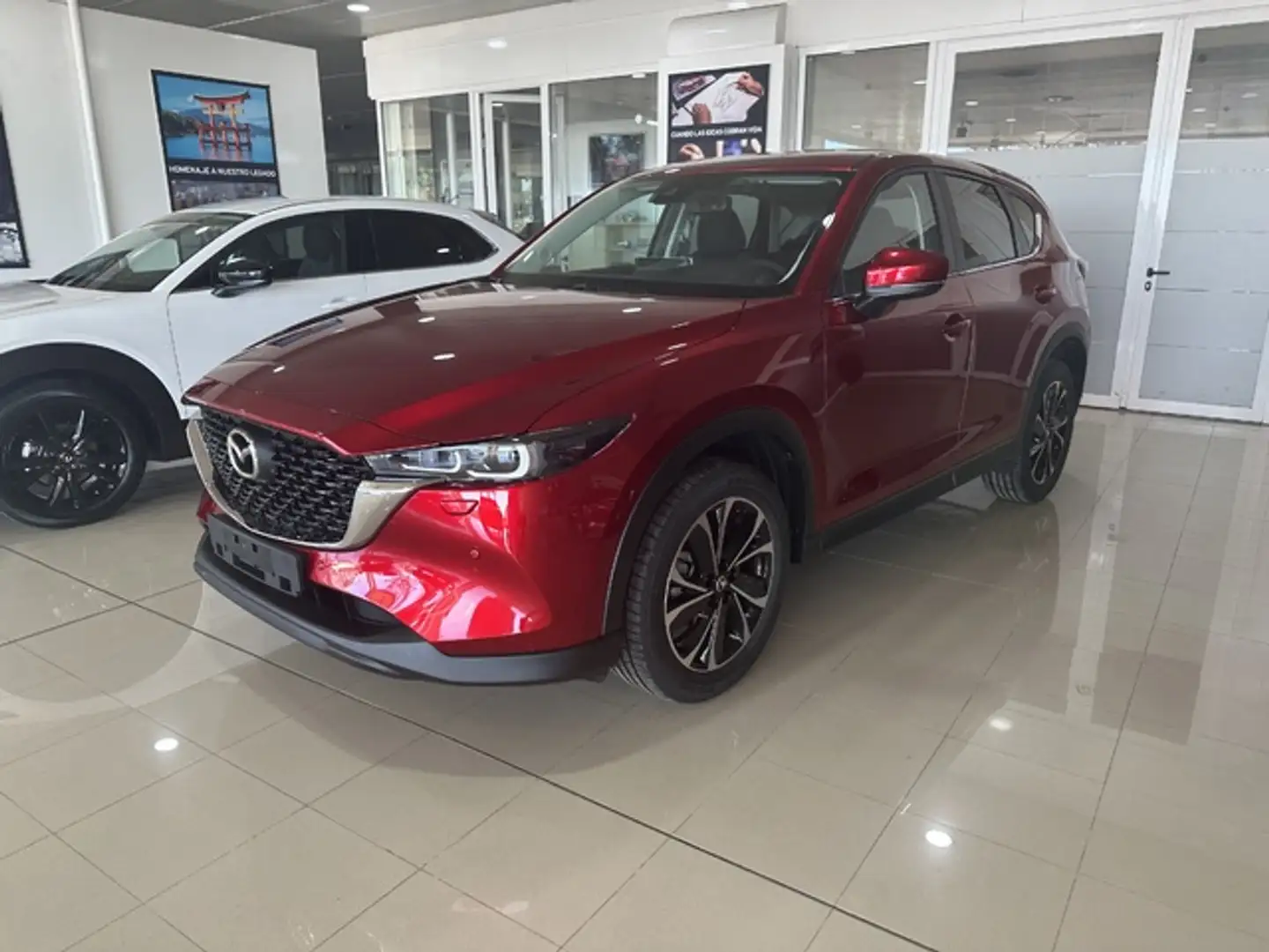 Mazda CX-5 2.0 e-Skyactiv-G MHEV Advantage 2WD Aut. 121kW Rojo - 1