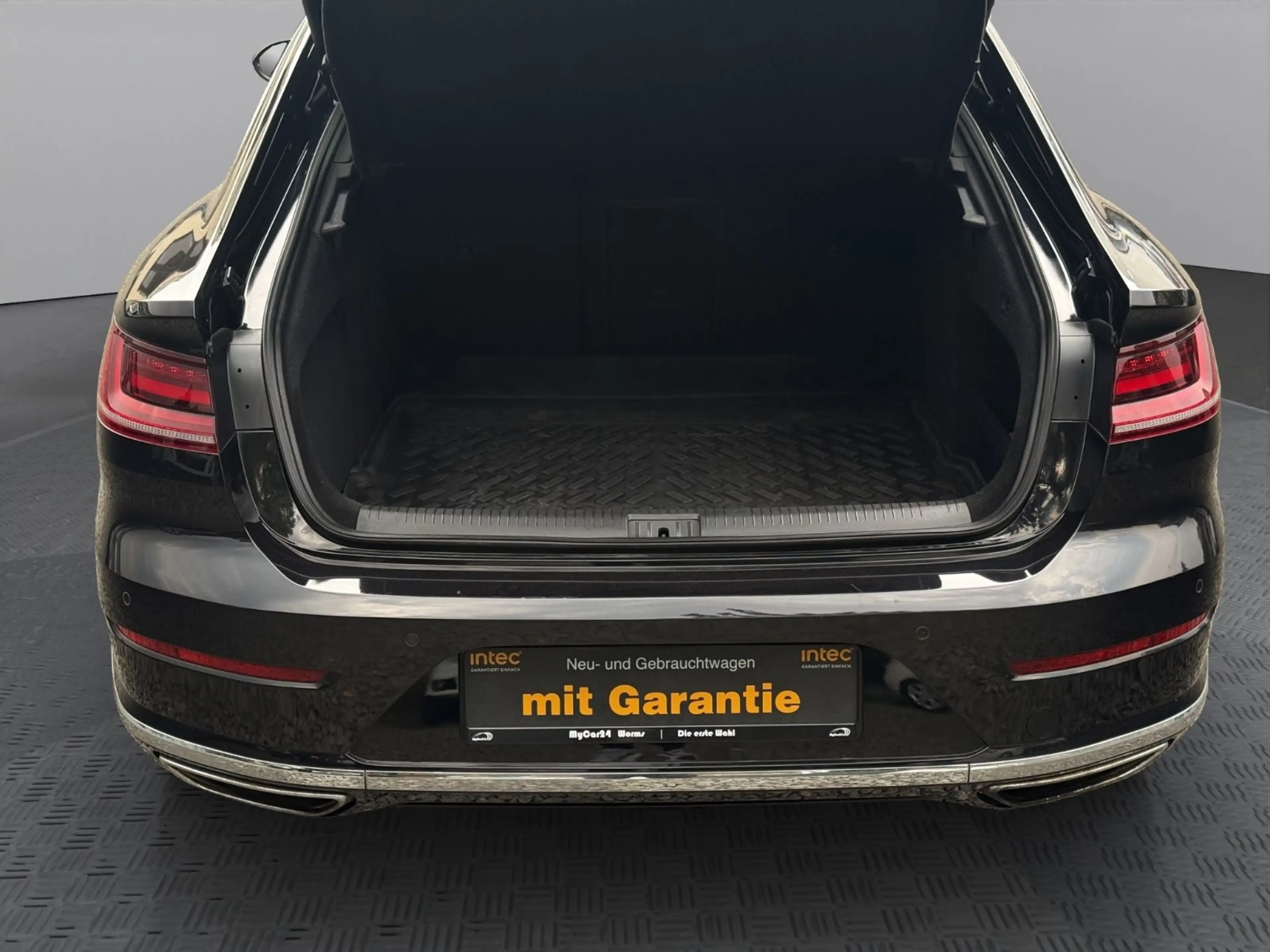 Volkswagen Arteon R-Line°Panp°Leder°360Cam°Massage°AHK°Head — photo 11