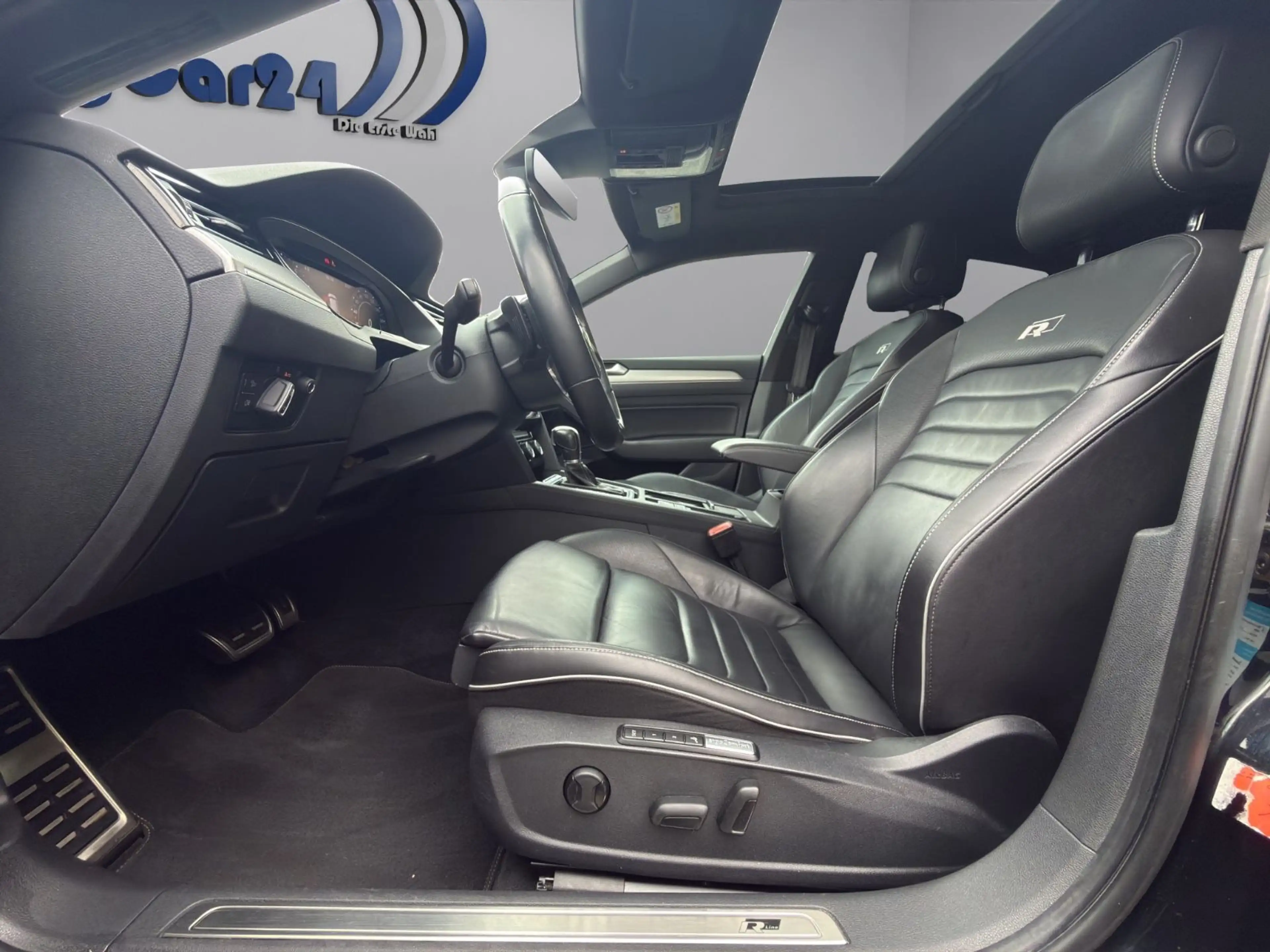 Volkswagen Arteon R-Line°Panp°Leder°360Cam°Massage°AHK°Head — photo 15