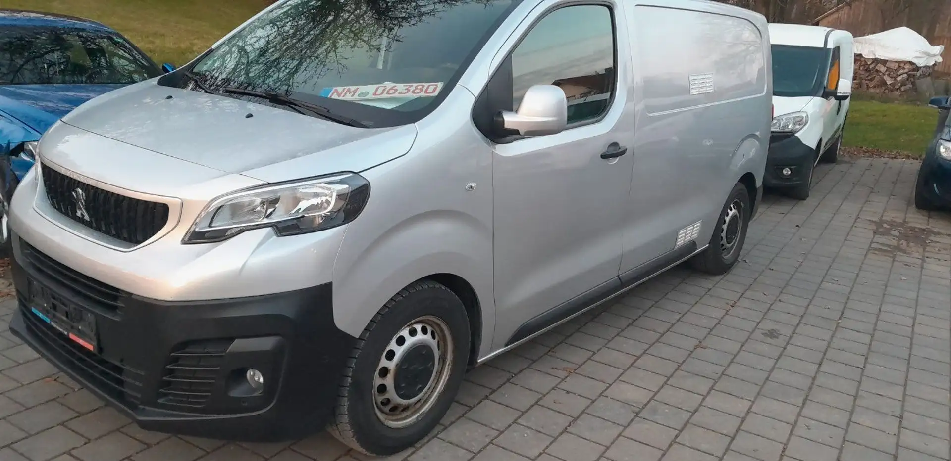 Peugeot Expert Kasten Premium L2 Grau - 2