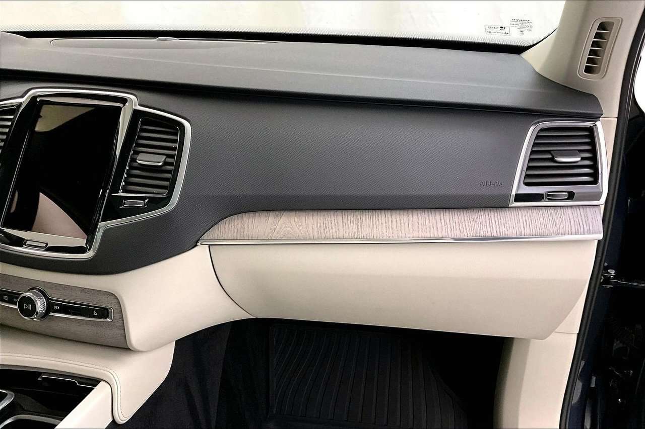 2024 Volvo XC90 PLUS BRIGHT PHEV - TRAILER HITCH - 360 CAMERA - 2 thumb 16