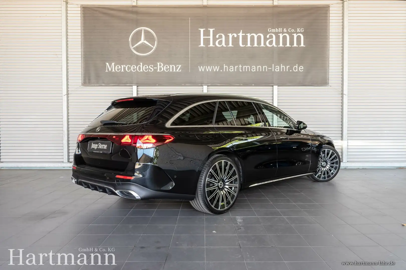 Mercedes-Benz E 450 E 450 d 4M T AMG Leder 21" HUD AHK KeyGo Distron Schwarz - 2