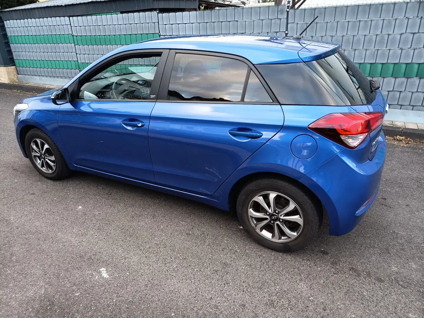 Hyundai i20 i20 1.2 Passion Bleu - 2