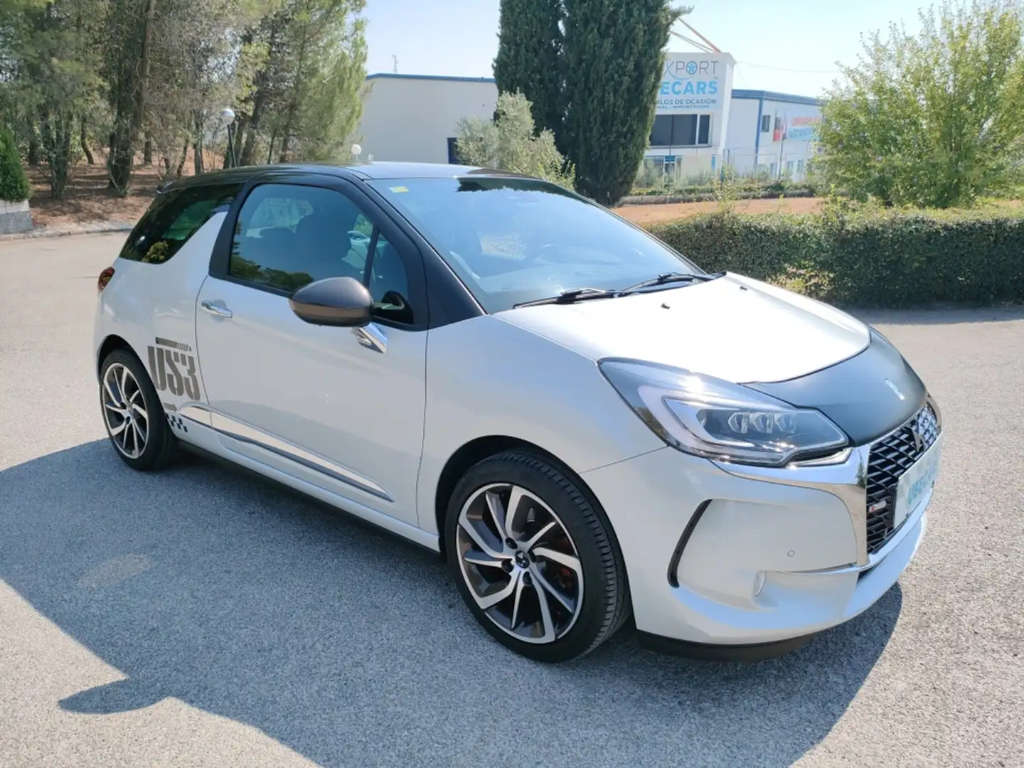 DS Automobiles DS 3 1.2 PureTech S&S Sport 130 Blanc - 2