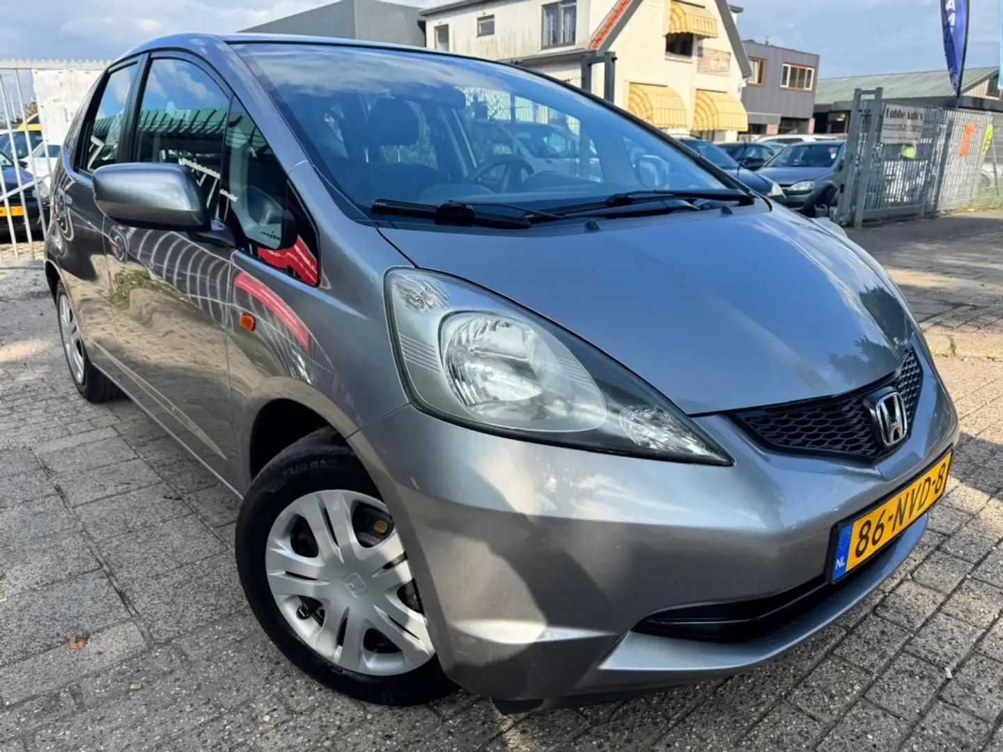 Honda Jazz 1.2 Cool Gris - 2