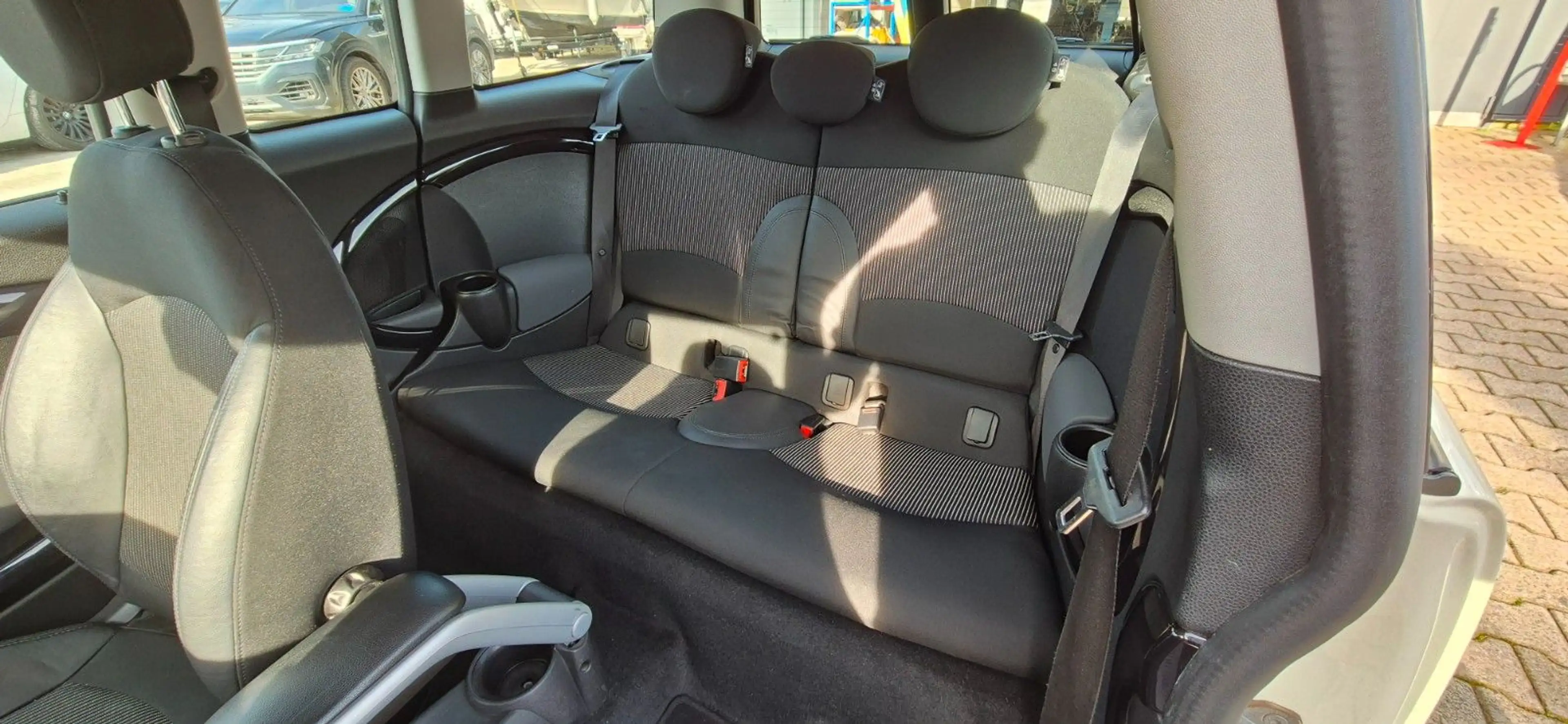 MINI Cooper S Clubman 184 PS 8xbereift sehr schön — photo 9