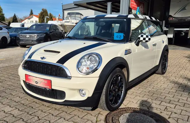 MINI Cooper S Clubman 184 PS 8xbereift sehr schön