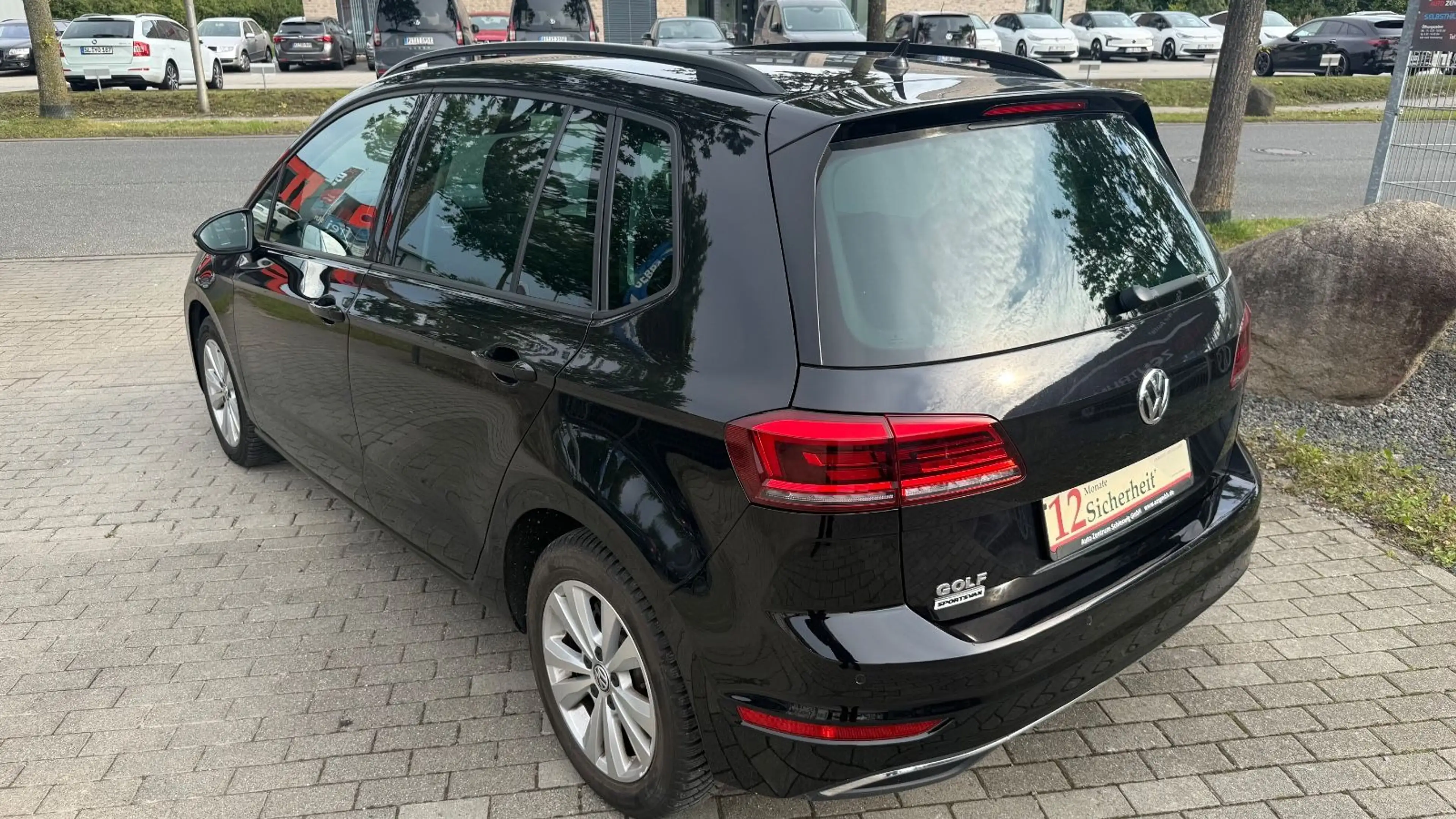 Volkswagen Golf Sportsvan VII Comfortline DSG Navi Climatr — photo 7