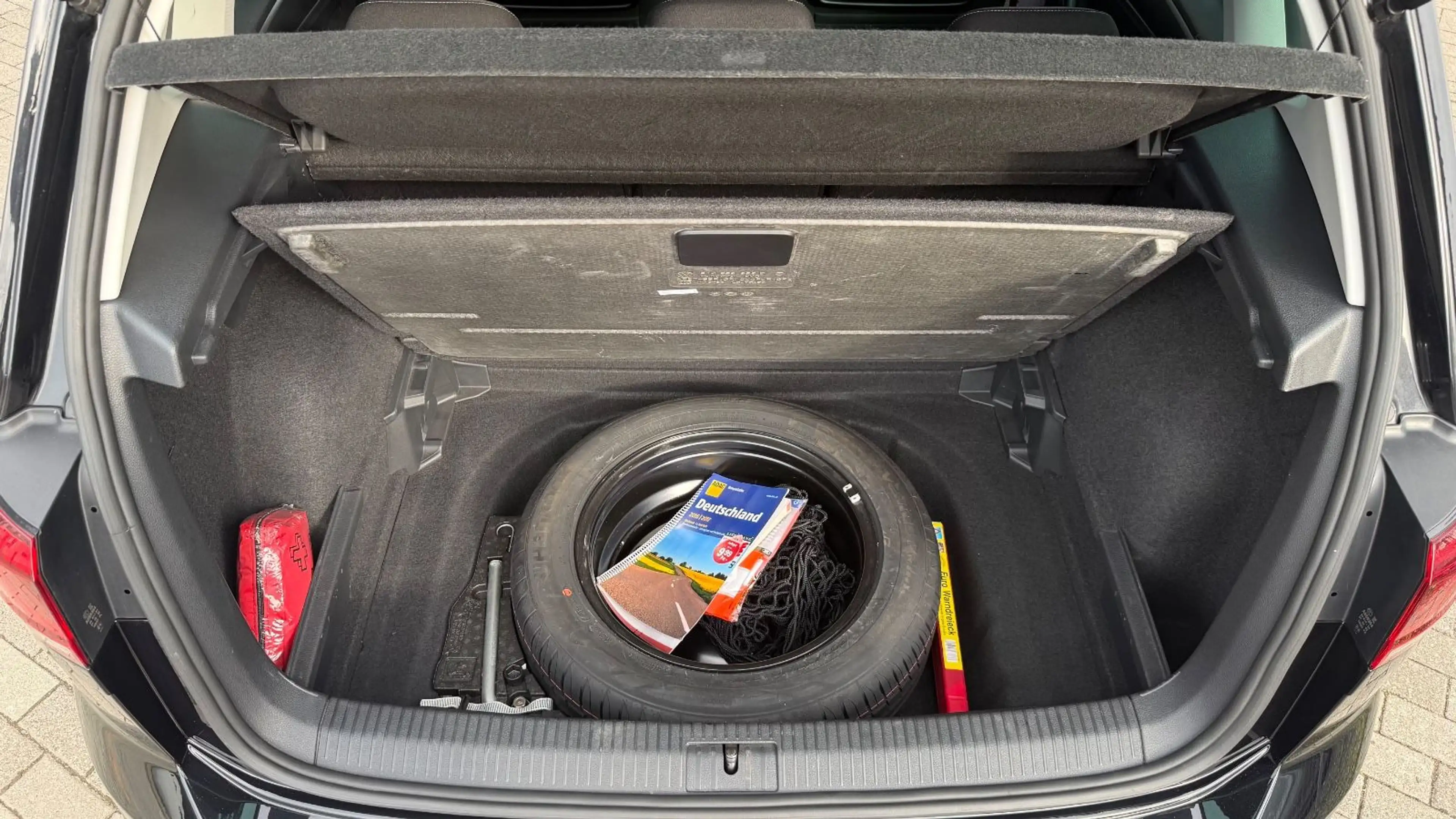 Volkswagen Golf Sportsvan VII Comfortline DSG Navi Climatr — photo 11