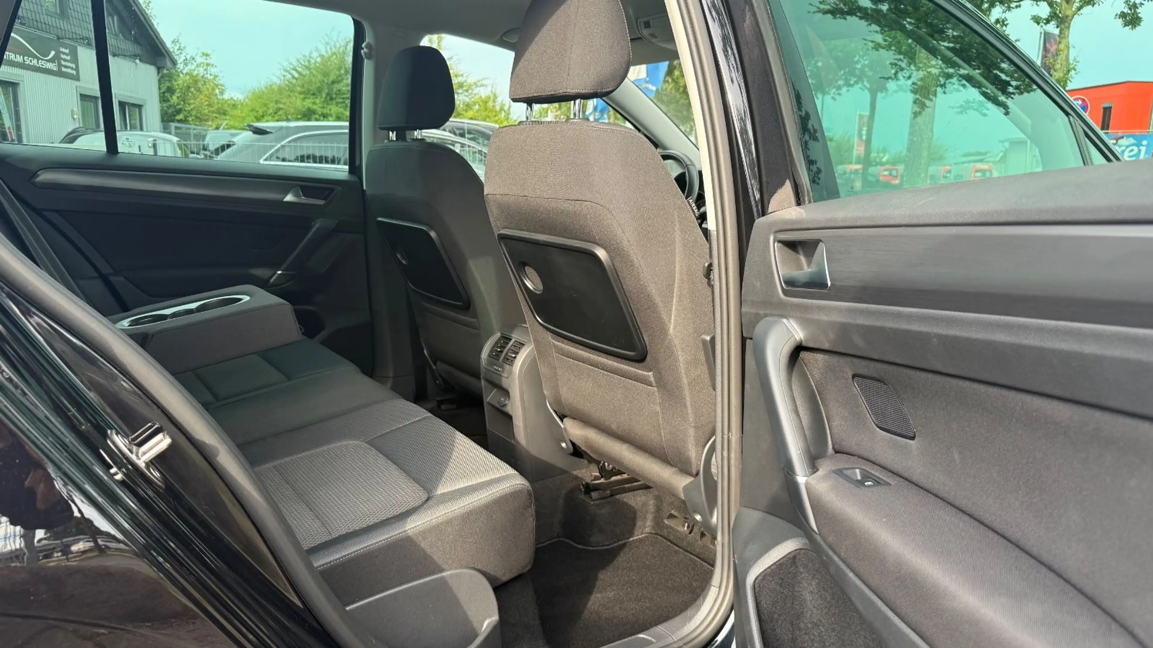 Volkswagen Golf Sportsvan VII Comfortline DSG Navi Climatr — photo 14