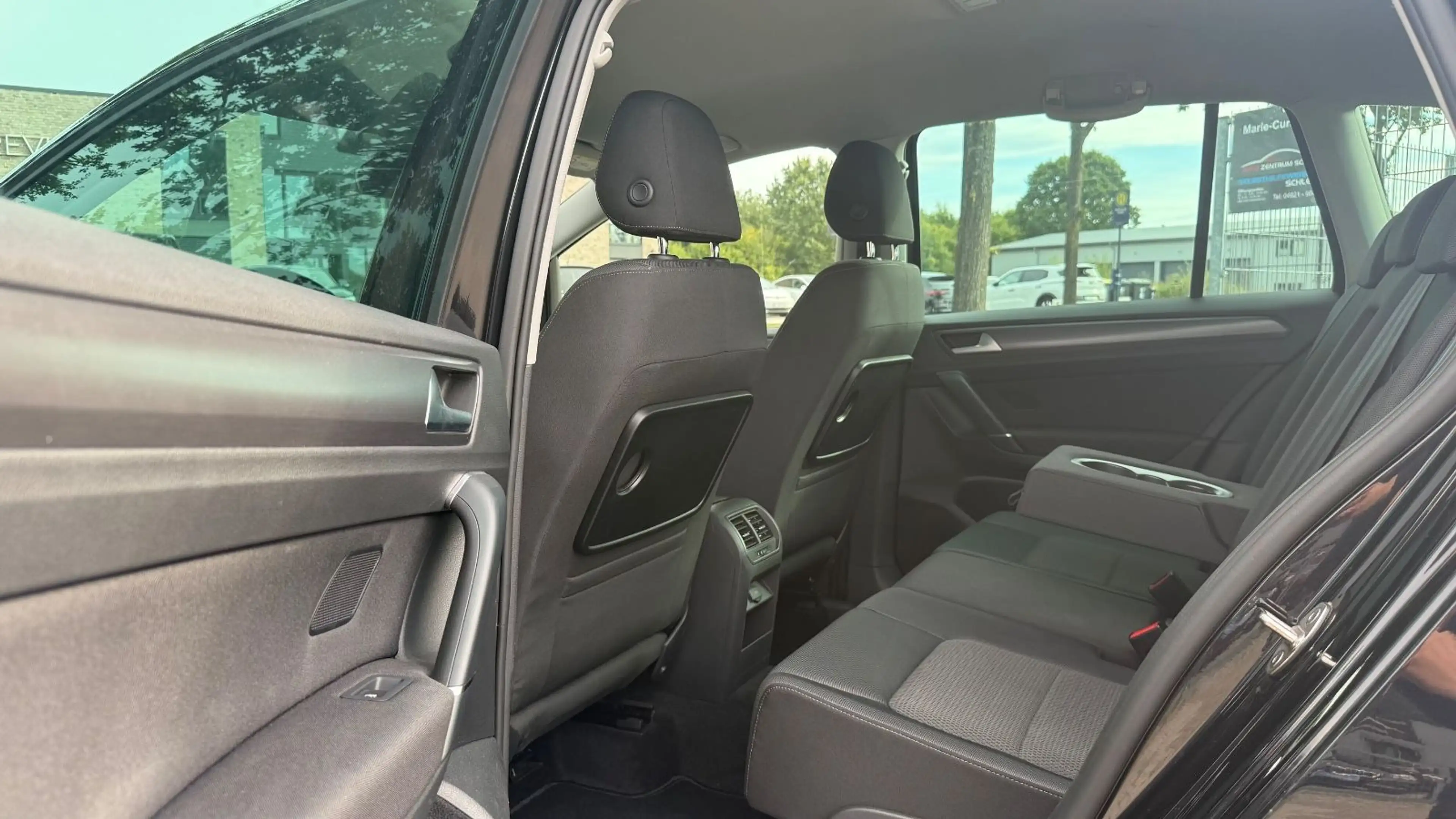 Volkswagen Golf Sportsvan VII Comfortline DSG Navi Climatr — photo 15