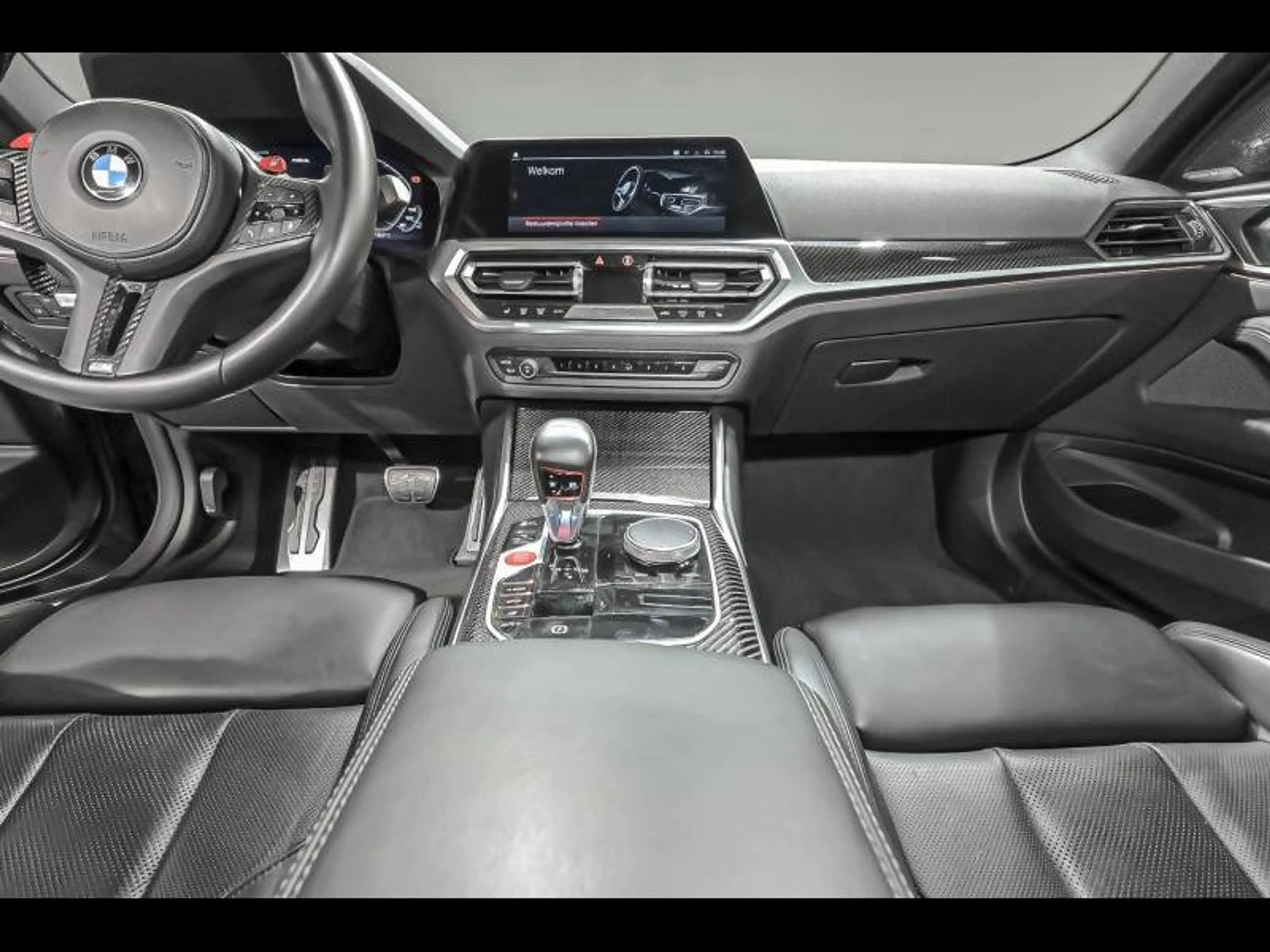 BMW M4 Competition — photo 7