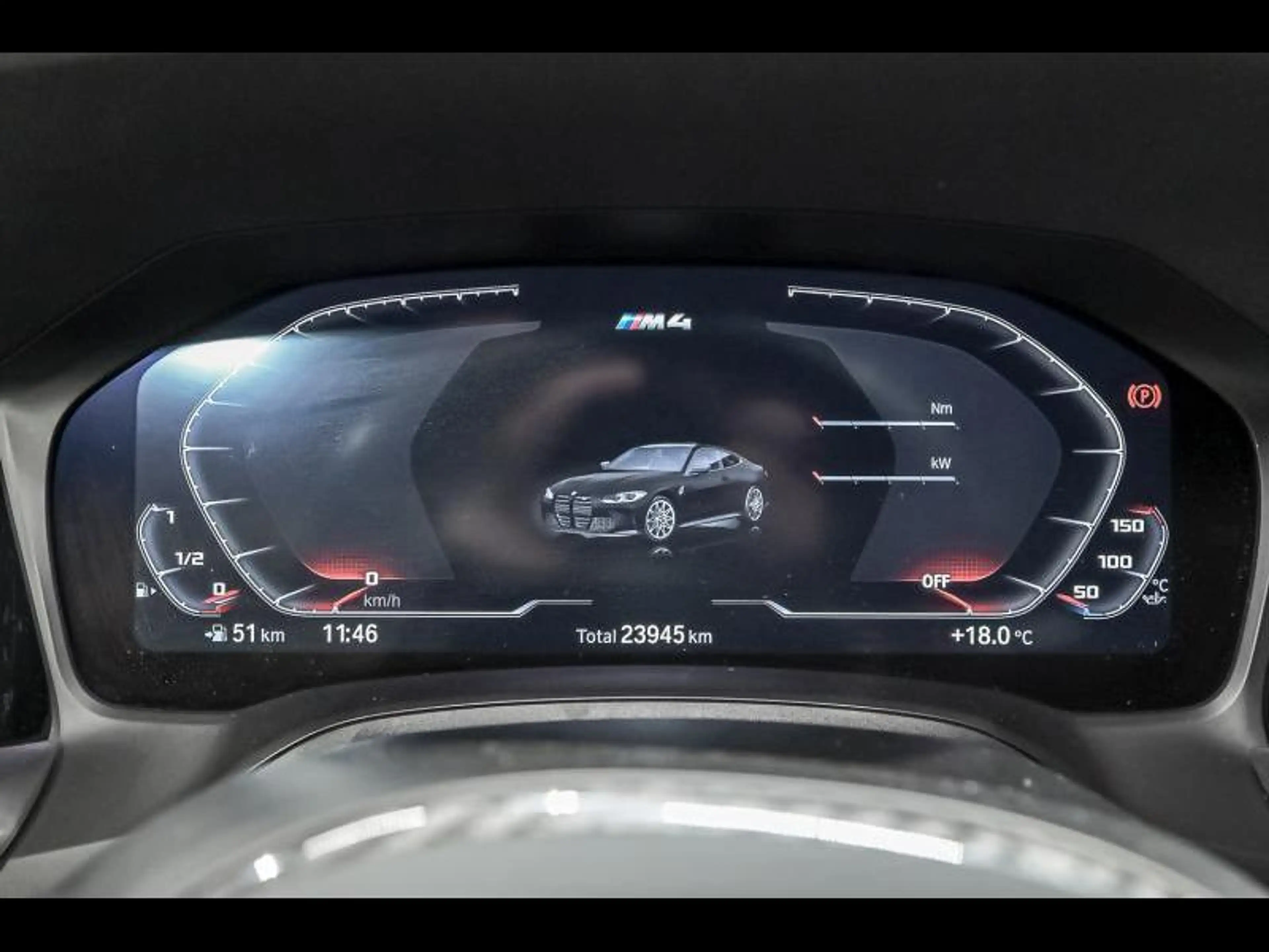 BMW M4 Competition — photo 10