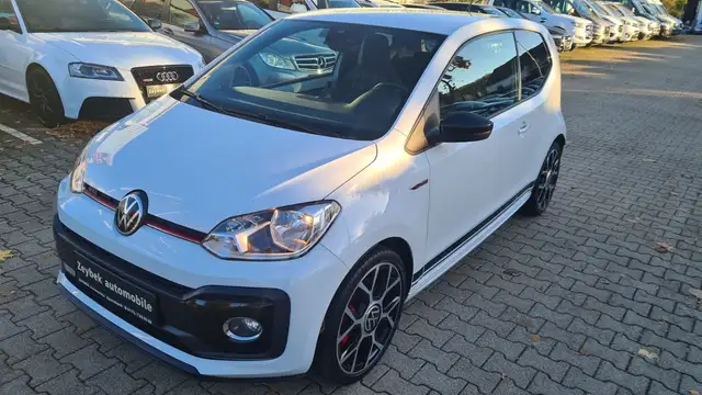 Volkswagen up! GTI