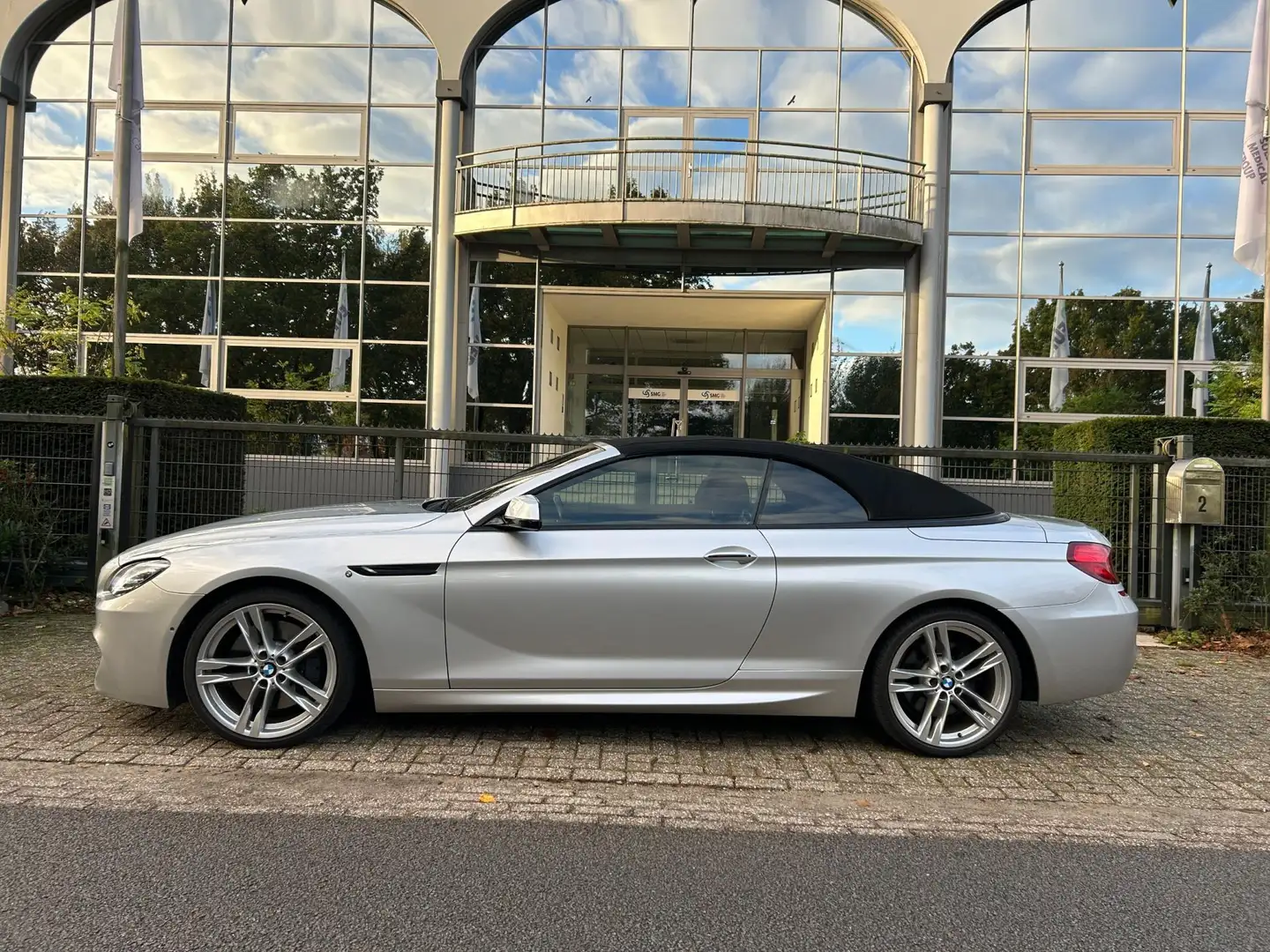 BMW 650 6-serie Cabrio 650xi High Executive M.sport pakket Gris - 2