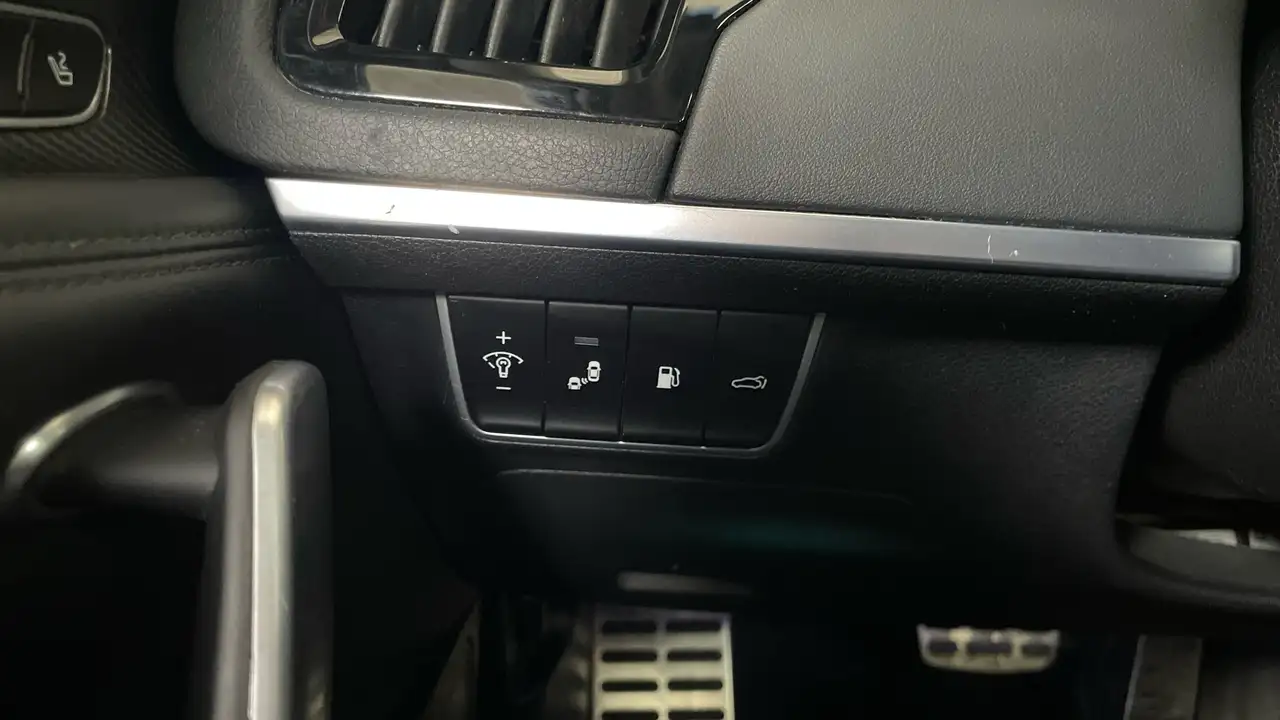 Kia Stinger снимка Kia Stinger