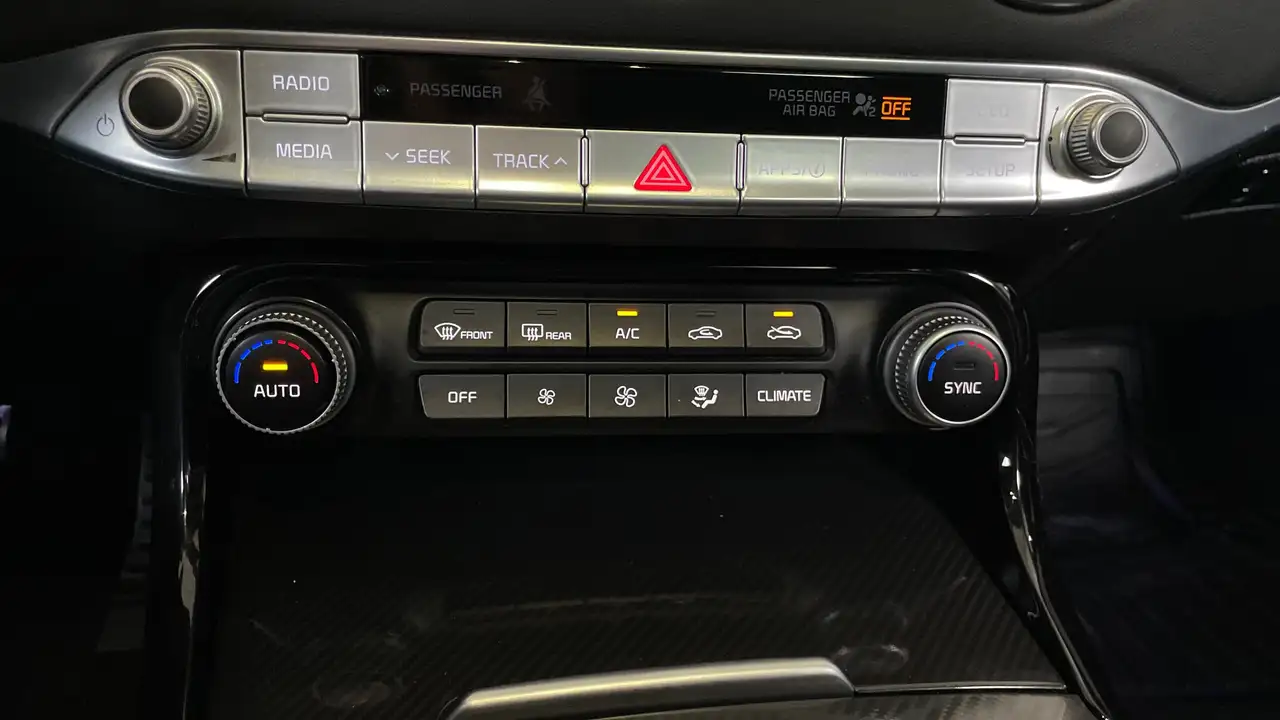 Kia Stinger снимка Kia Stinger