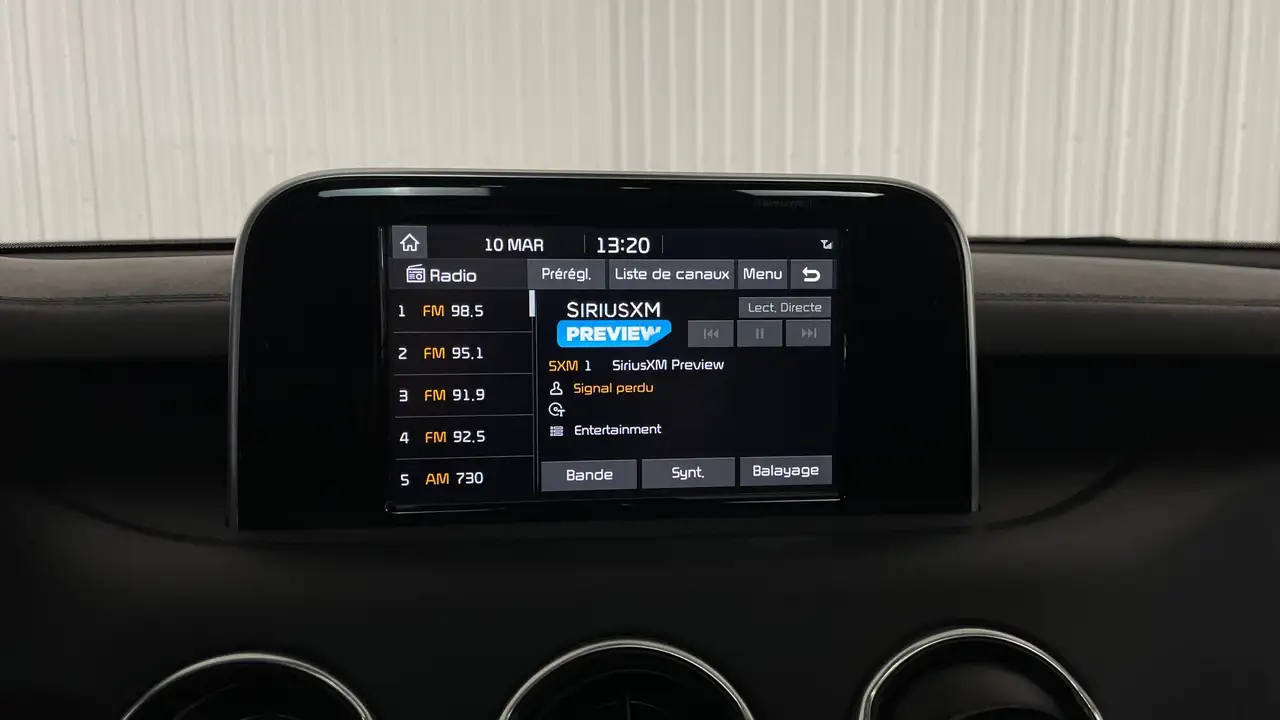 Kia Stinger снимка Kia Stinger