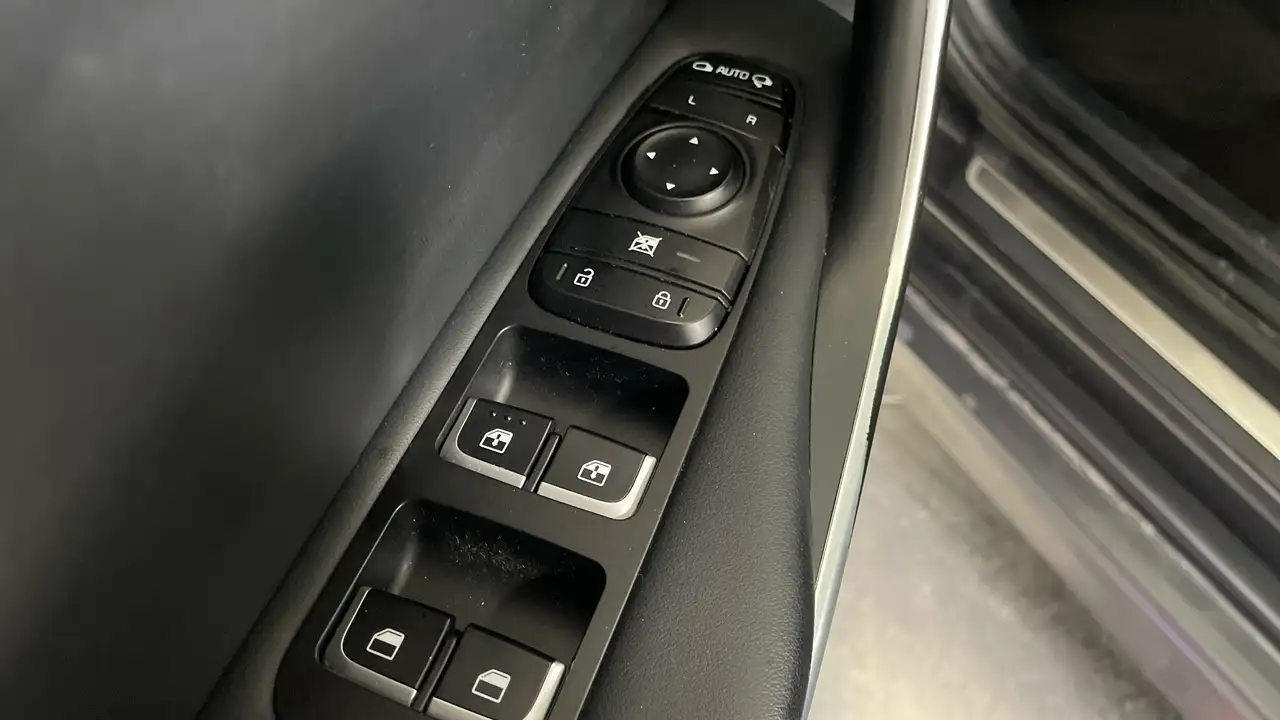 Kia Stinger снимка Kia Stinger