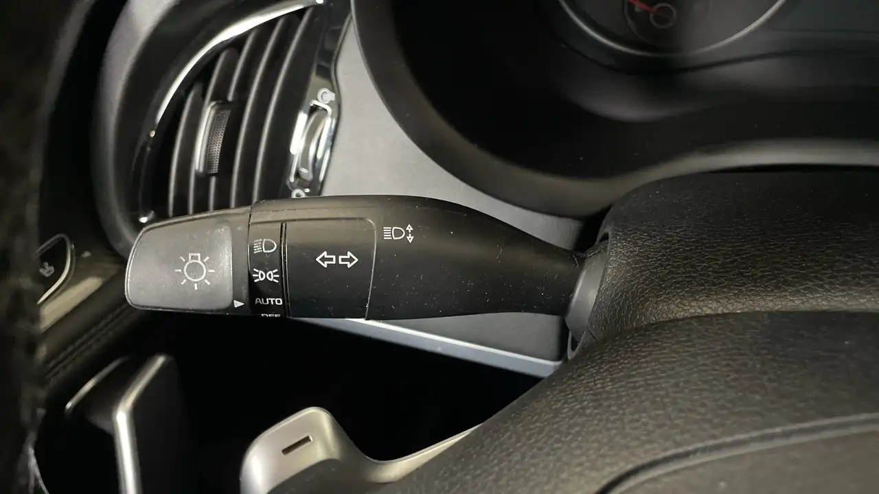 Kia Stinger снимка Kia Stinger