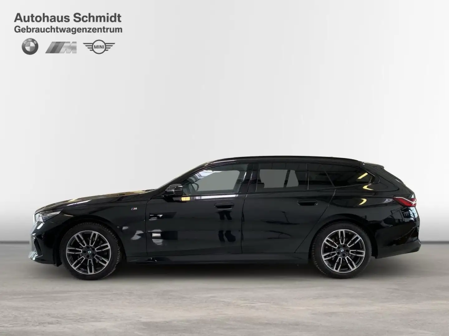 BMW 520 d Touring*M Sportpaket*HK*Panorama*AHK*Driv A+*Std Schwarz - 2