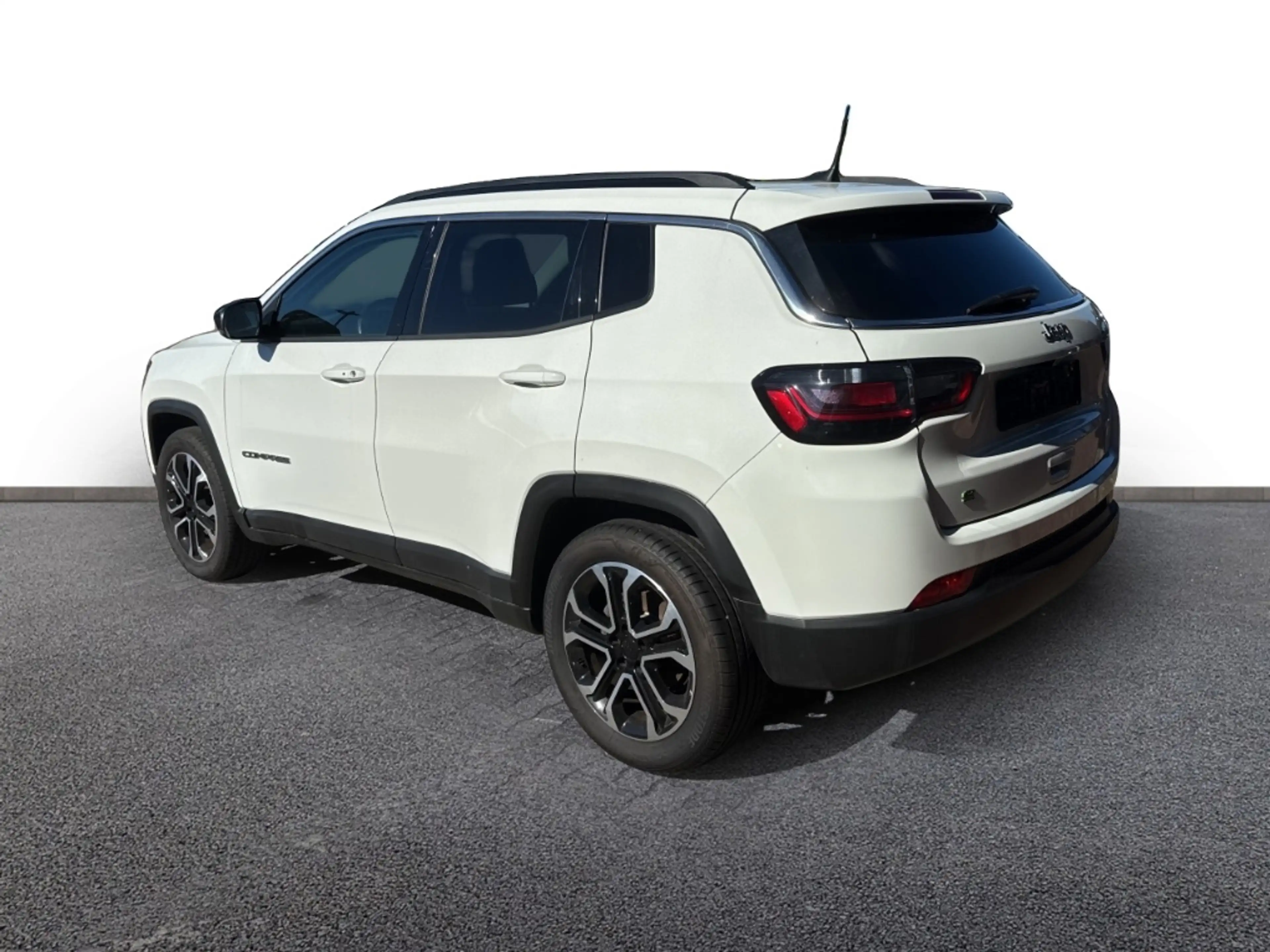 Jeep Compass RED Mild-Hybrid FWD JEEP Limited MHEV Klima LED SH — photo 4