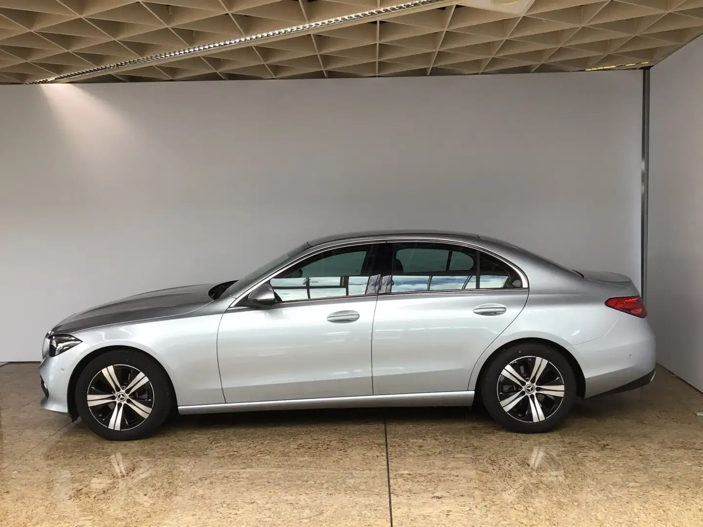 Mercedes-Benz C 180 C 180 AVANTGARDE Advanced/AVANTGARDE Exterieur LED Silber - 2