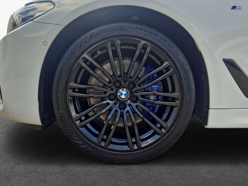 BMW 525 d Touring Aut.*HuD*Sportpaket*Pano* — photo 8