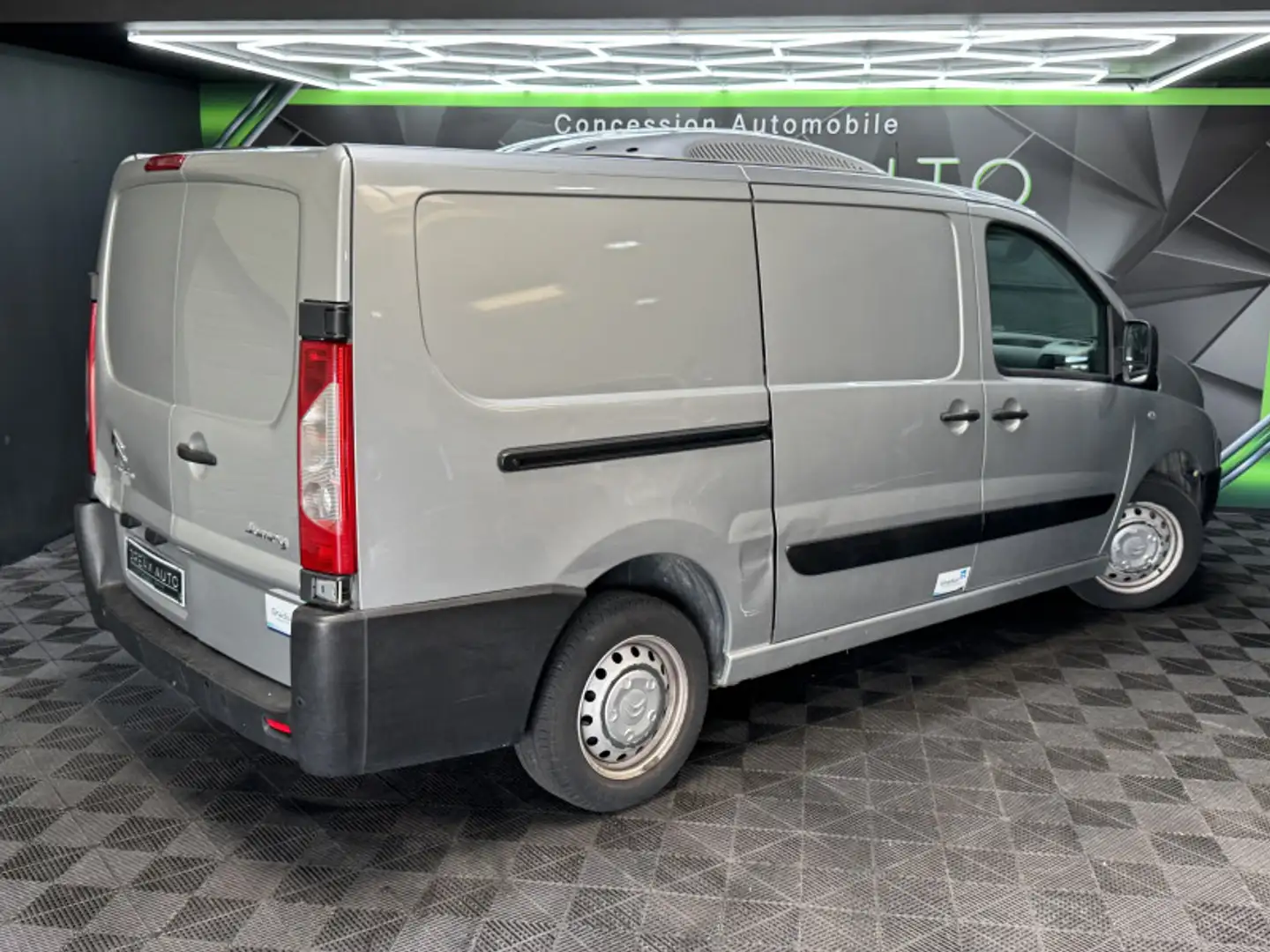 Citroen Jumpy 29 L2H1 HDI 125 FAP CABINE APPROFONDIE CONFORT TVA RECUPERABLE Gris - 2