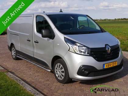 Renault Trafic 1.6 dCi T29 L2H1 Formula Edition AC Yellow Energy