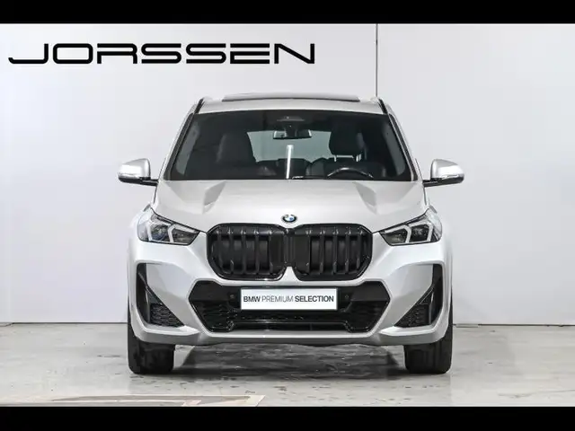 BMW X1 view 2