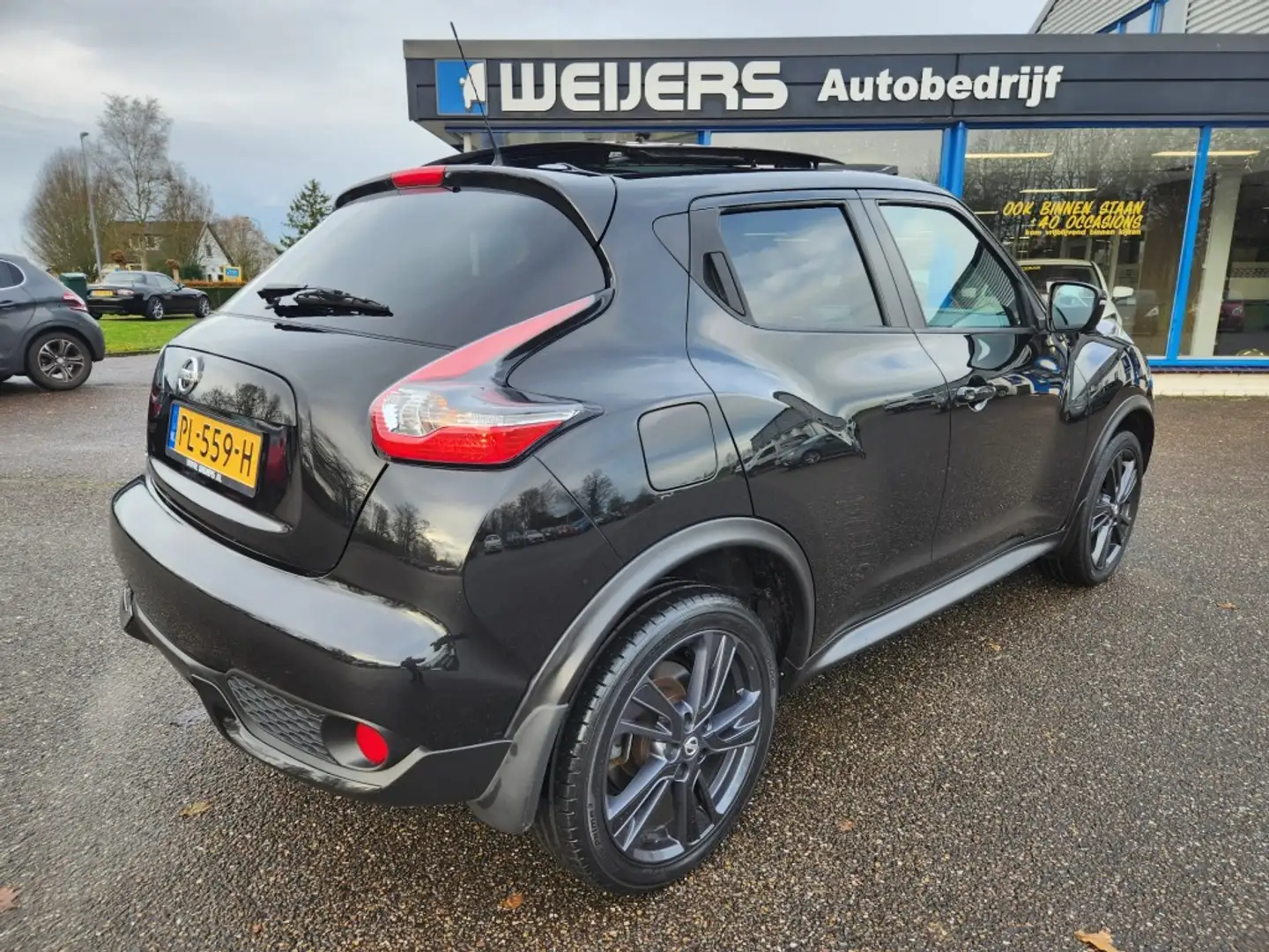 Nissan Juke 1.2 DIG-T S/S TEKNA Leer, Navi, Electr.panoramadak Zwart - 2