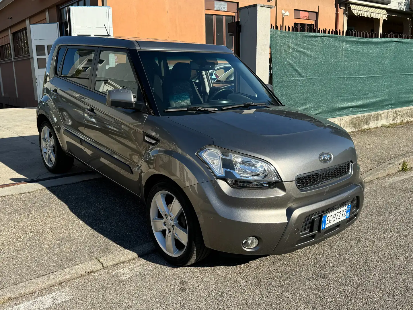 Kia Soul 1.6 DIESEL*MANUALE* Grigio - 1