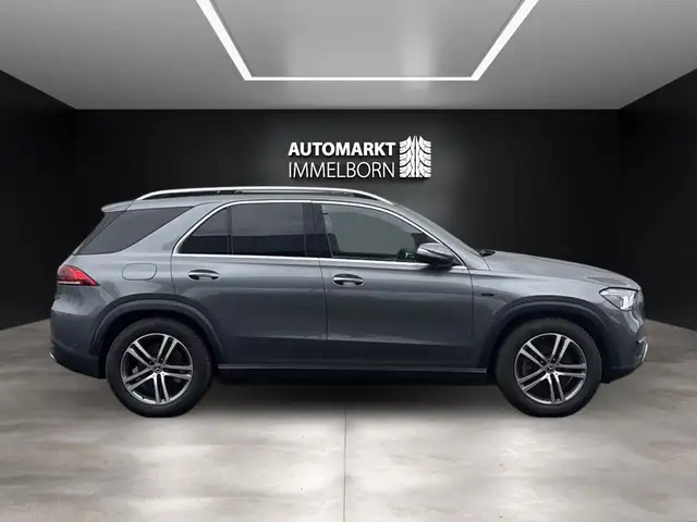 Mercedes-Benz GLE view 7