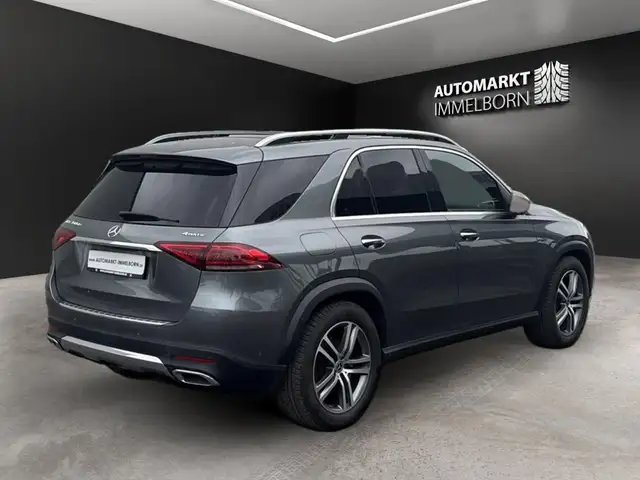 Mercedes-Benz GLE view 6