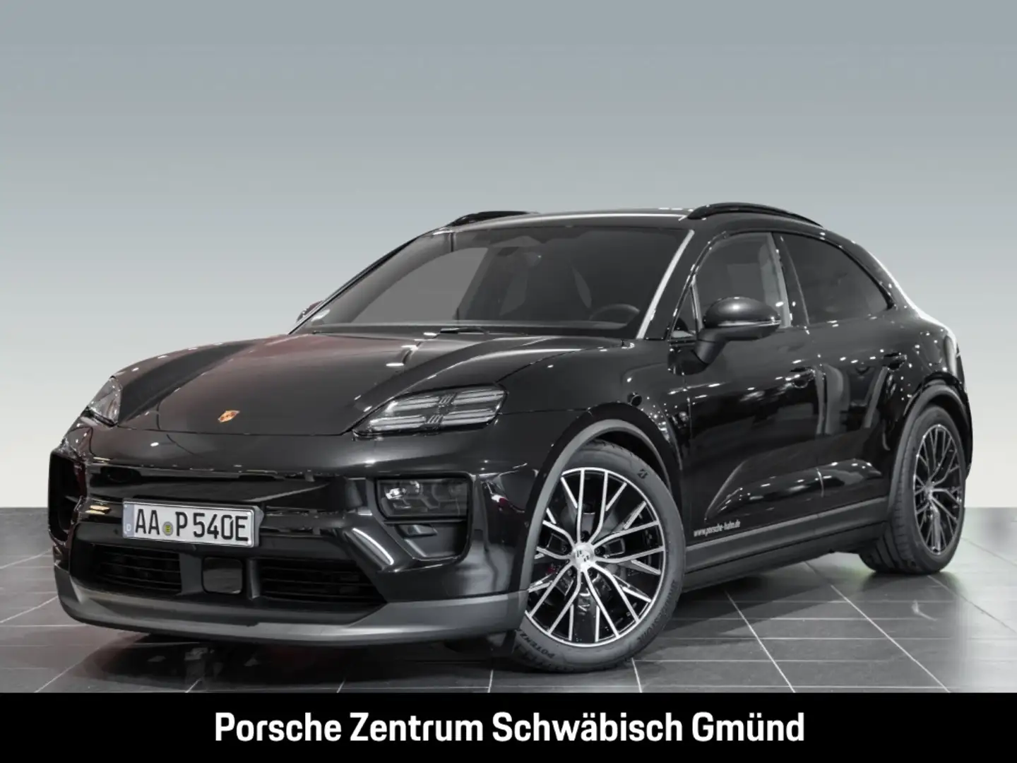 Porsche Macan 4 BOSE Luftfederung Panoramadach LED Schwarz - 1