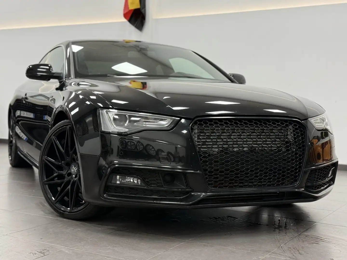 Audi A5 Coupé 2.0 TFSI 225CV S line edition Noir - 1