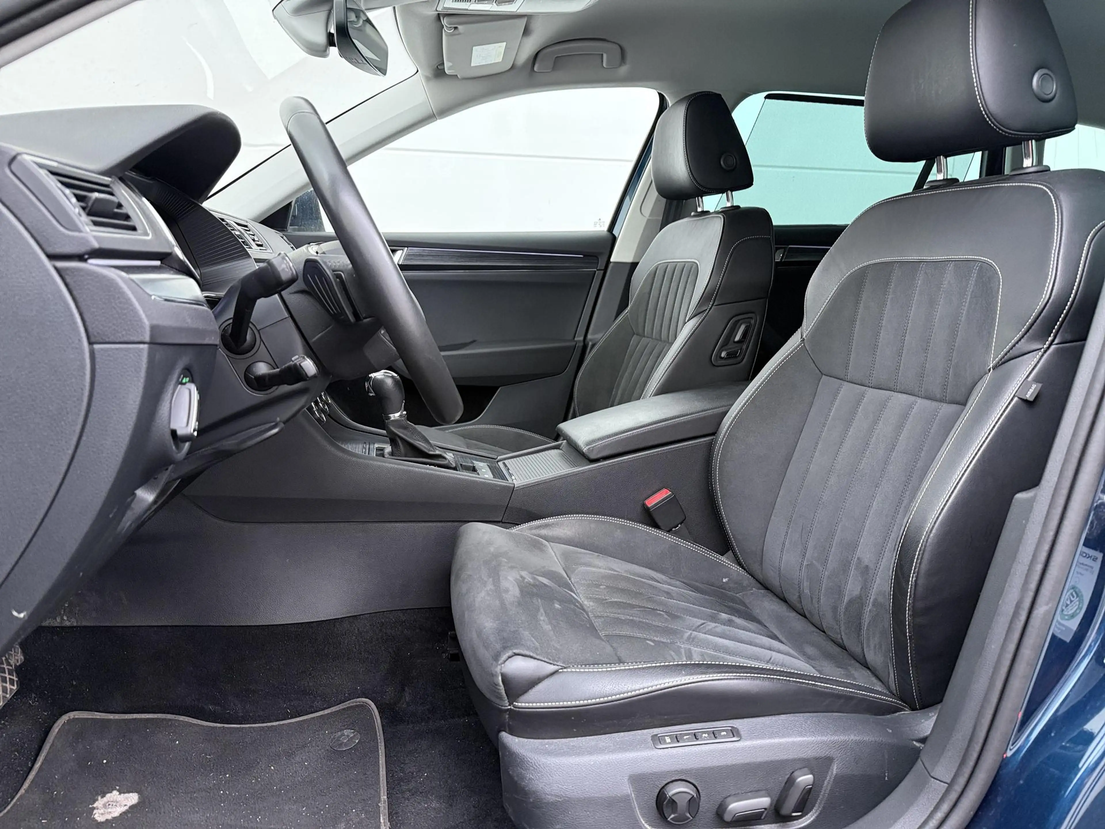 Skoda Superb Combi 1.4 TSI iV Edition Plus | Trekhaak | ACC | P — photo 4