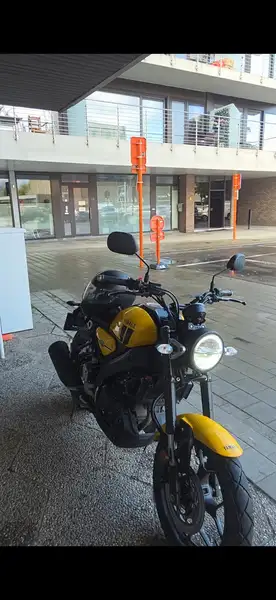 Yamaha XSR 125