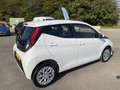 Toyota Aygo 1.0 I-VVTi X-Play Blanc - thumbnail 8