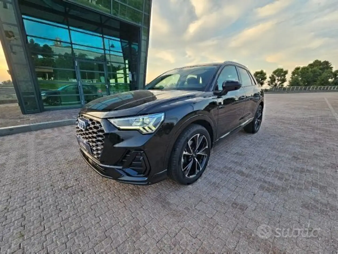 Audi Q3 AUDI Q3 HYBRID PROMO/RITIRO USATO/SCAMBIO Schwarz - 2